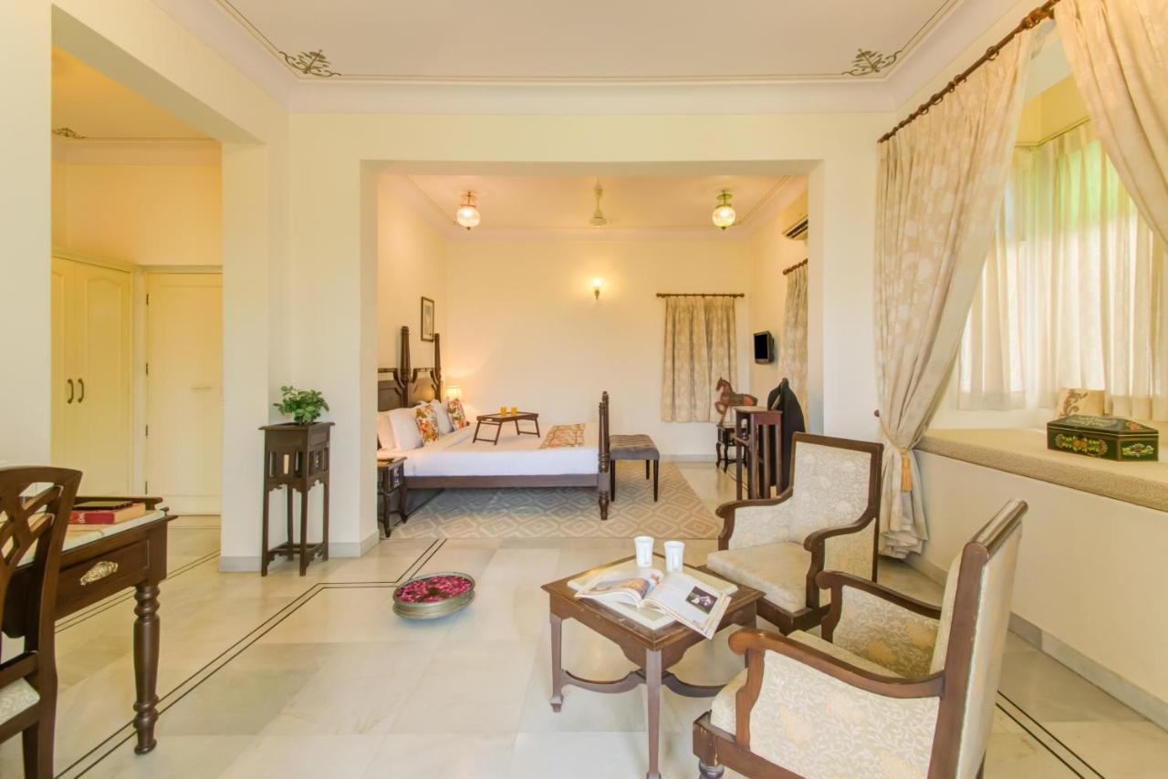 Akshay Niwas Boutique Luxury Hotel Удайпур Екстериор снимка
