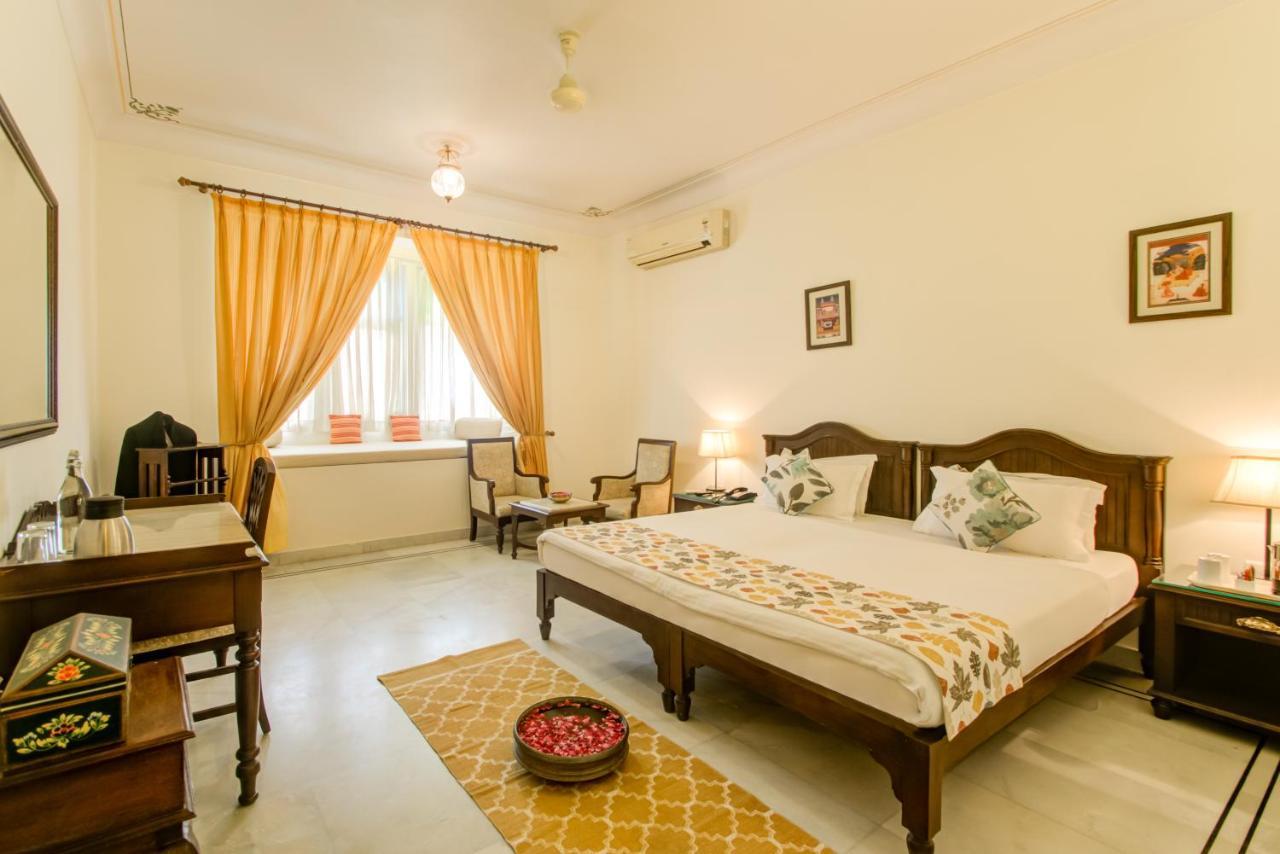 Akshay Niwas Boutique Luxury Hotel Удайпур Екстериор снимка
