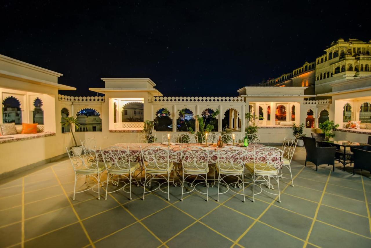 Akshay Niwas Boutique Luxury Hotel Удайпур Екстериор снимка