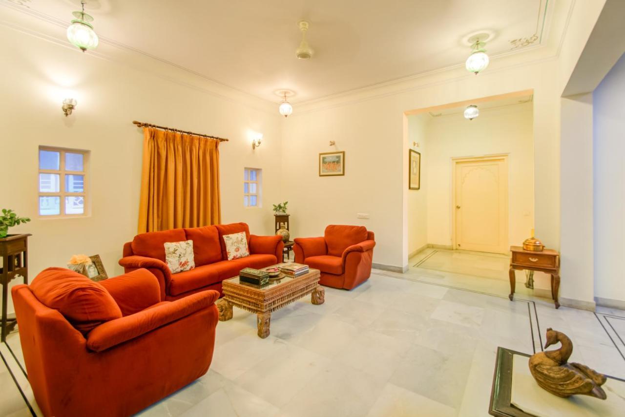 Akshay Niwas Boutique Luxury Hotel Удайпур Екстериор снимка