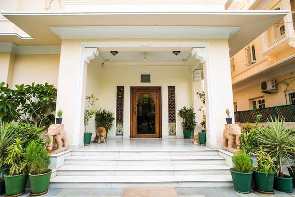 Akshay Niwas Boutique Luxury Hotel Удайпур Екстериор снимка